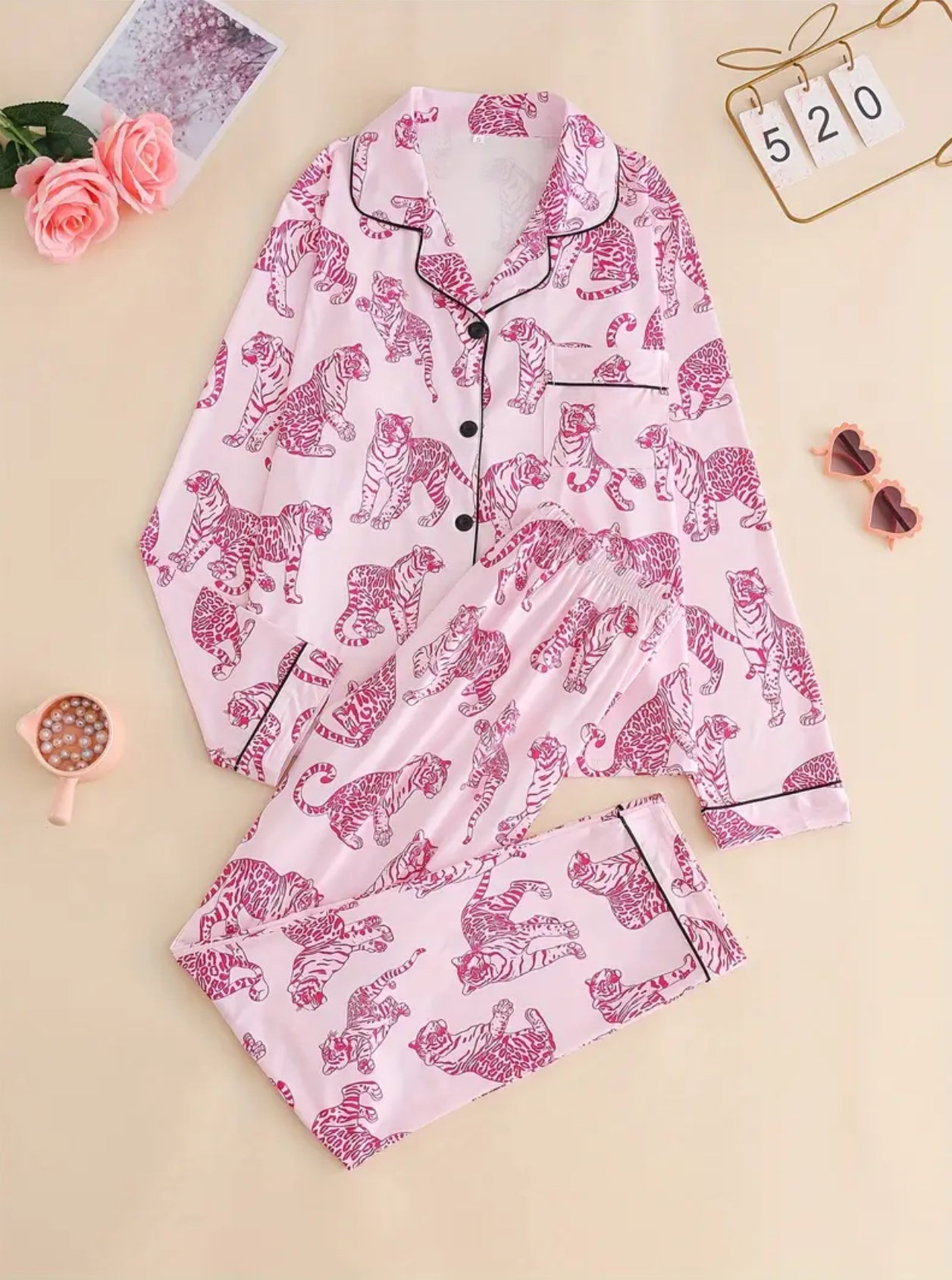 Casual tiger print pajama set