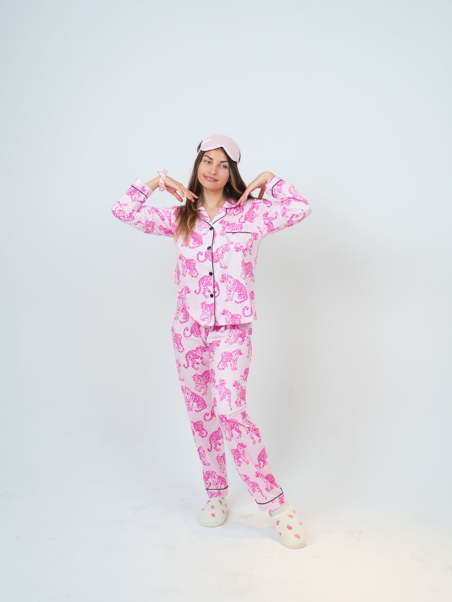 Casual tiger print pajama set